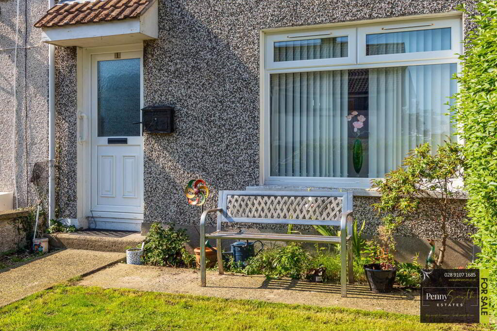 Photo 3 of 1 Springwell Grove, Groomsport