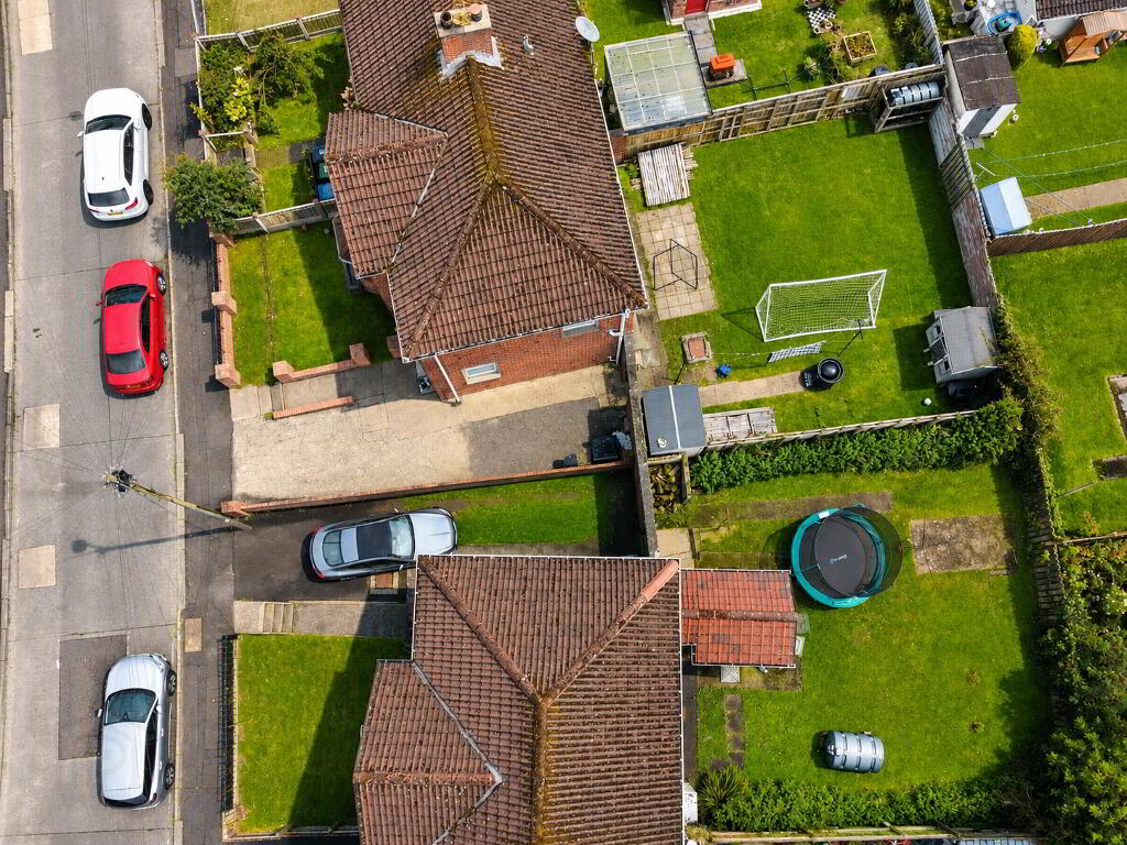 Photo 15 of 12 Malin Gardens, Creggan, L’derry