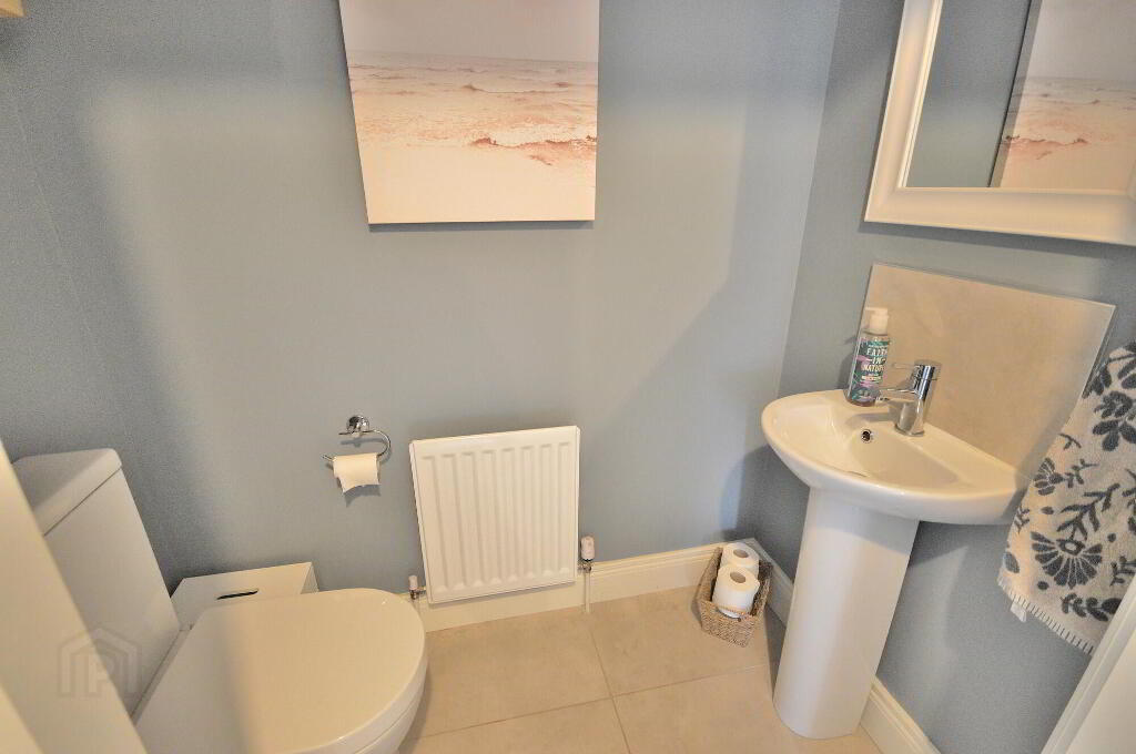 Photo 8 of 5 Helens Wood Crescent, Bangor