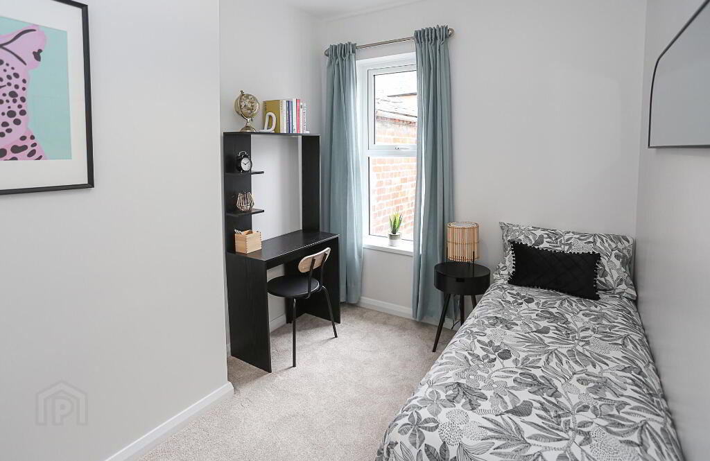 Photo 33 of 88 Greenore Street, Belfast