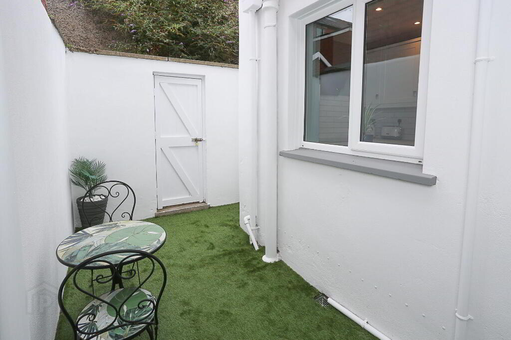 Photo 44 of 88 Greenore Street, Belfast