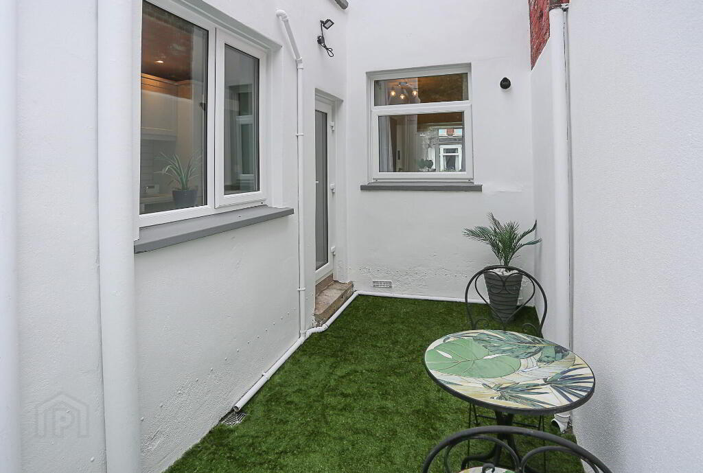 Photo 43 of 88 Greenore Street, Belfast