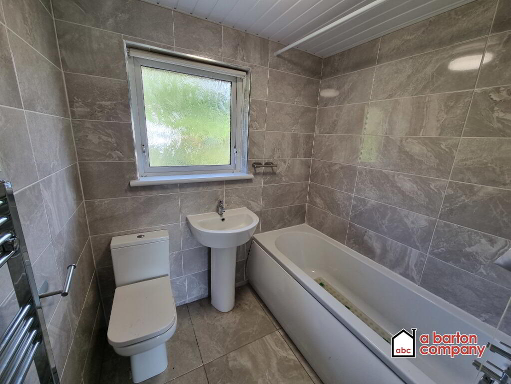 Photo 5 of 31 O'Neill Road, Croghfern, Newtownabbey