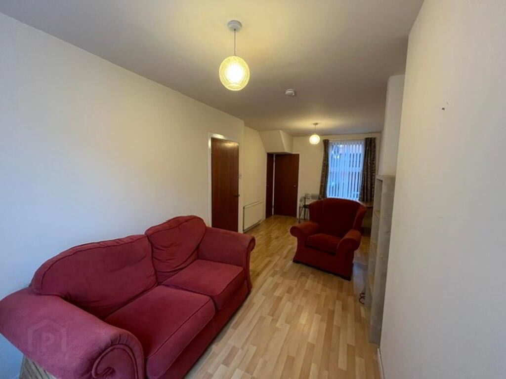 Photo 3 of 28 Mcmaster Street, Belfast