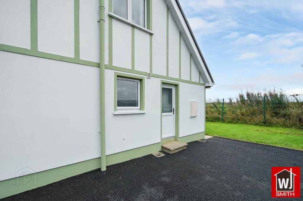 Photo 36 of 18 Whiterock Park, Castlederg