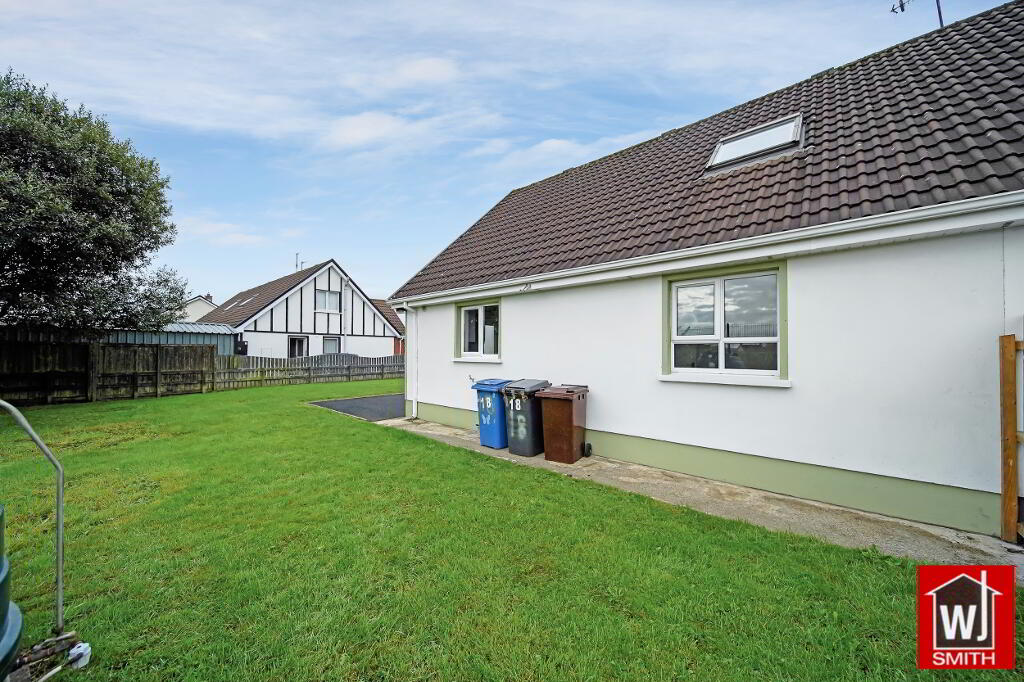 Photo 41 of 18 Whiterock Park, Castlederg