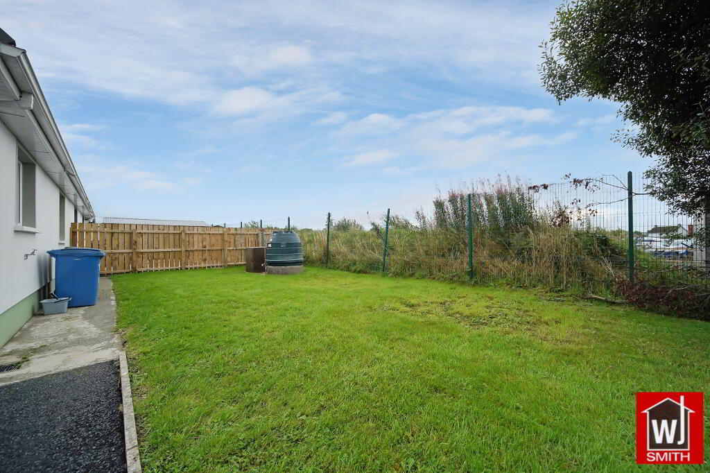 Photo 43 of 18 Whiterock Park, Castlederg