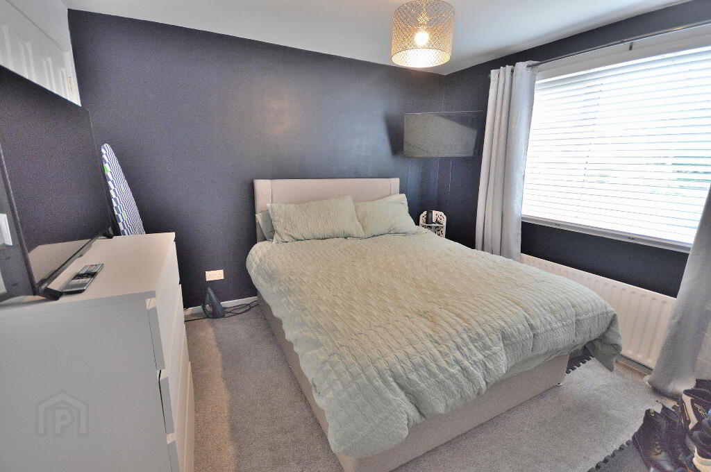 Photo 14 of 56 Cloverdale Crescent, Lisburn