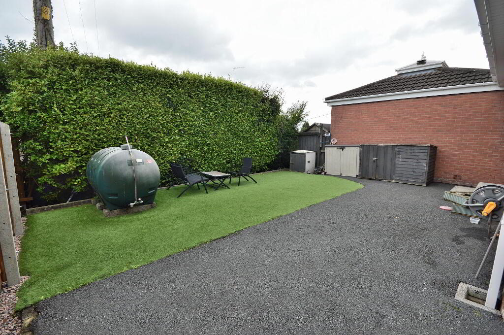 Photo 18 of 56 Cloverdale Crescent, Lisburn