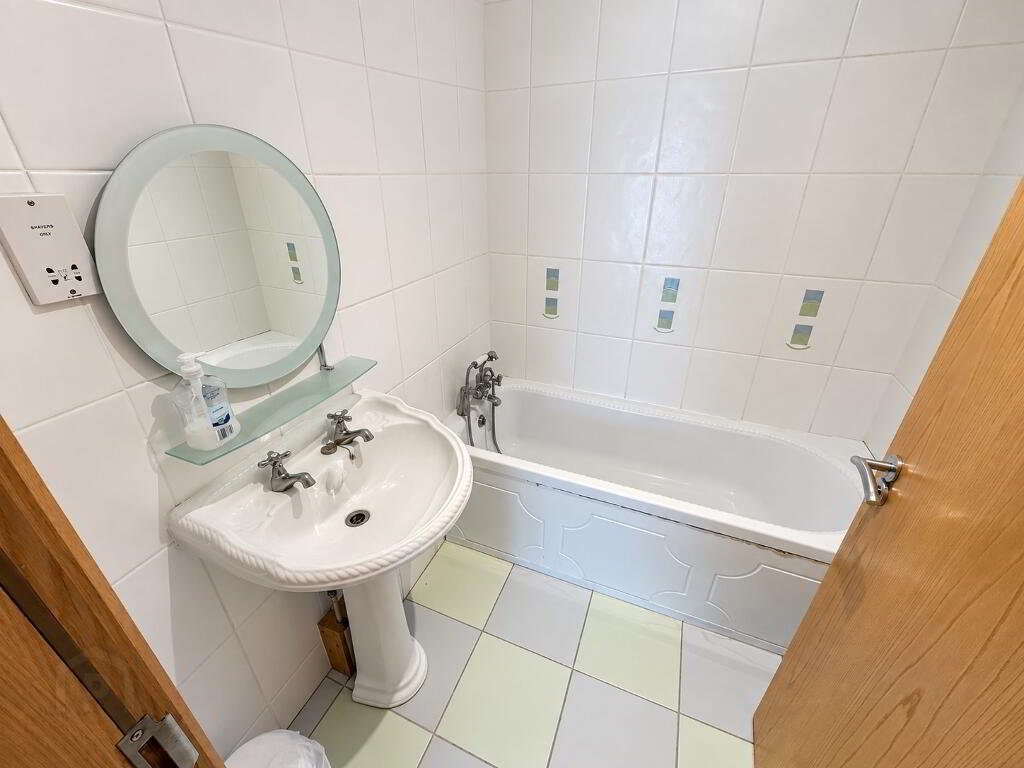Photo 12 of 304 Atlantic Quay, 100-114strand Road, L’derry