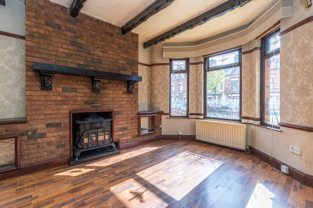 Photo 3 of 111 Ballygomartin Road, Belfast