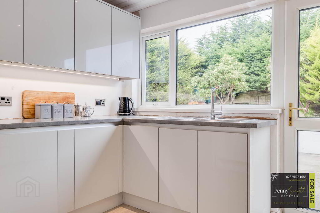 Photo 13 of 52 Ashbury Road, Bangor