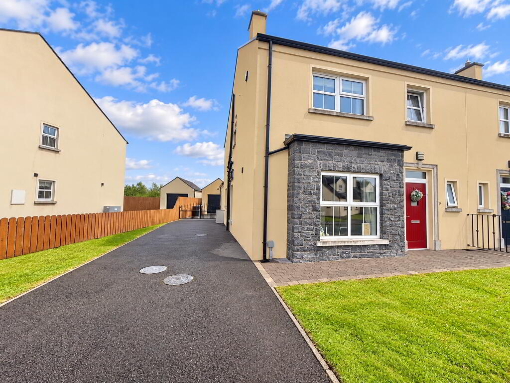 Photo 1 of 17 Richmond Hill, Ballygawley, Dungannon
