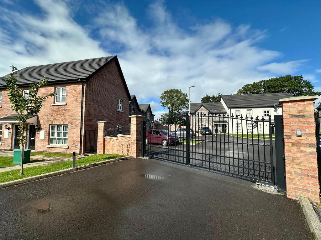 Photo 1 of 73 Ballyveigh Crescent, Antrim
