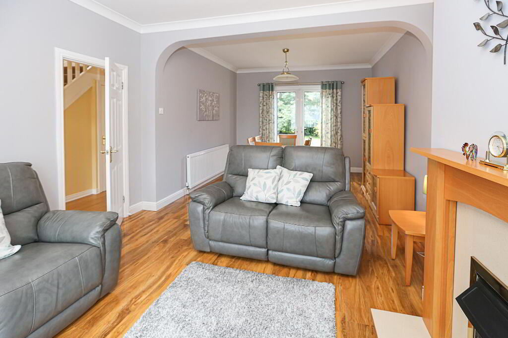 Photo 8 of 52 Hillsborough Drive, Belfast