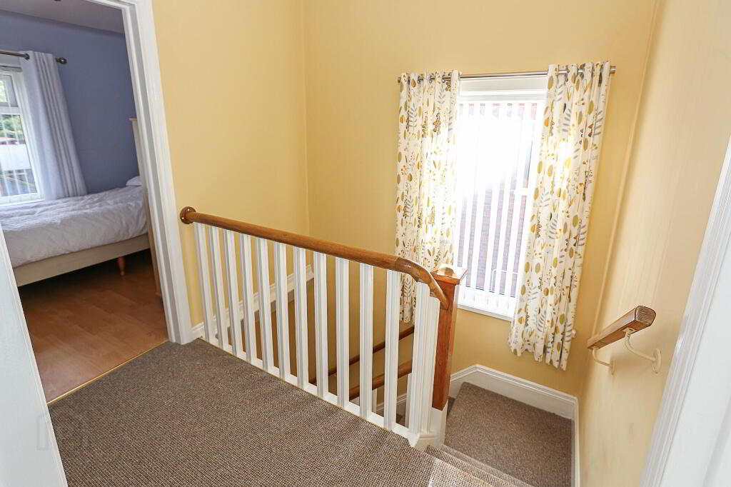 Photo 20 of 52 Hillsborough Drive, Belfast