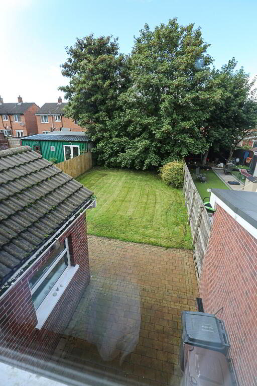 Photo 40 of 52 Hillsborough Drive, Belfast