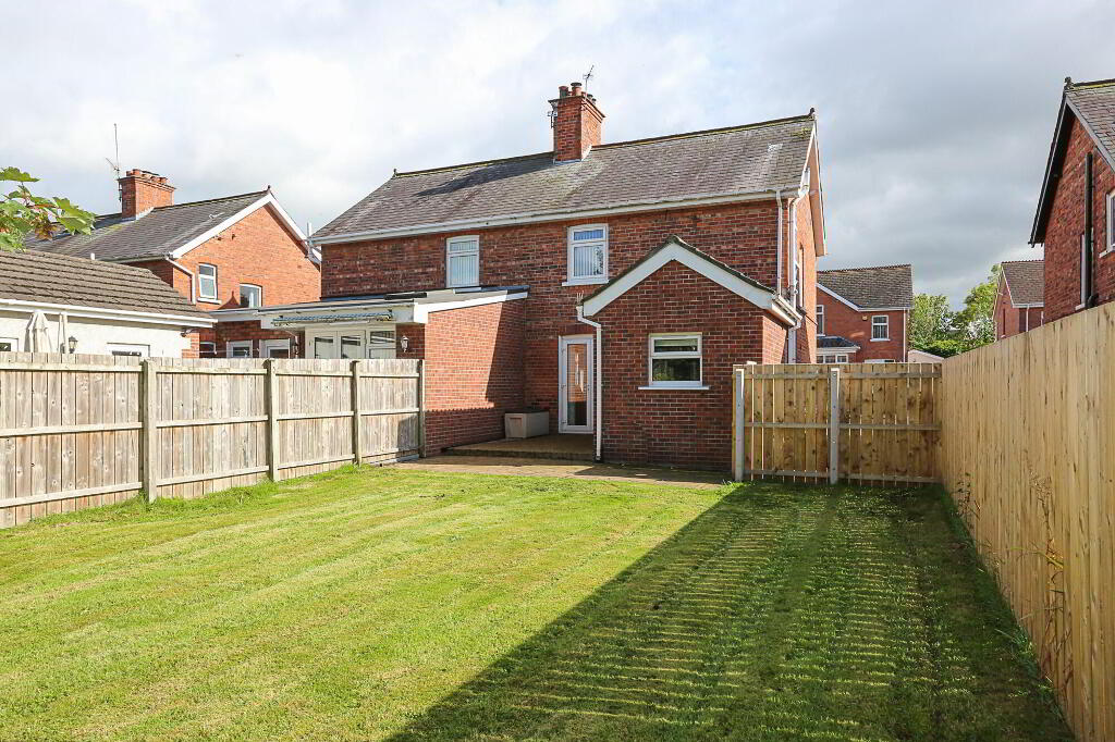 Photo 41 of 52 Hillsborough Drive, Belfast