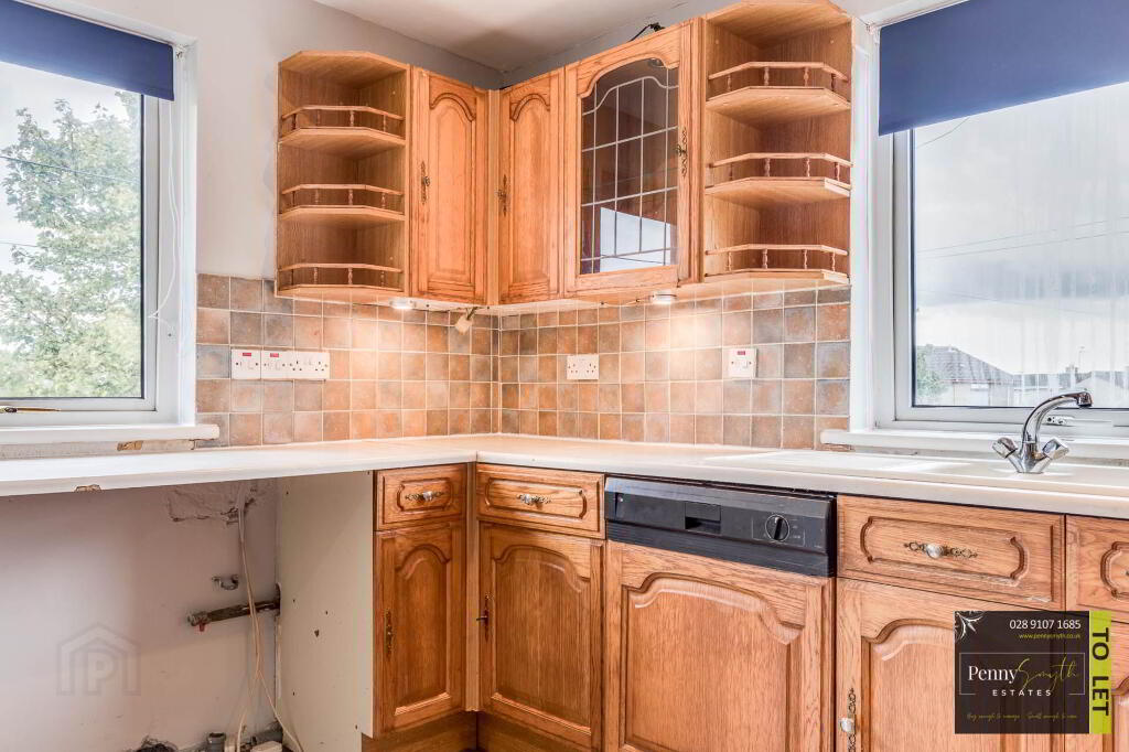 Photo 11 of 24f Ardgheean Gardens, Bangor
