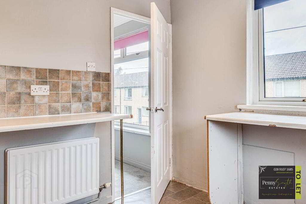 Photo 13 of 24f Ardgheean Gardens, Bangor