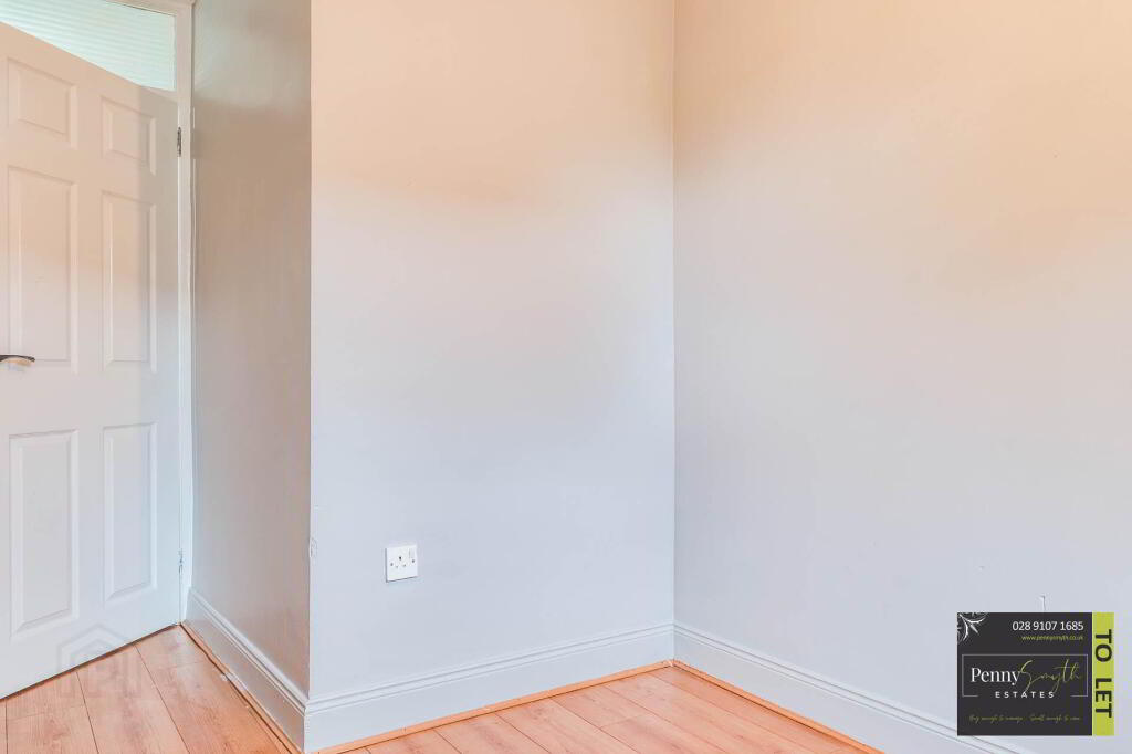 Photo 19 of 24f Ardgheean Gardens, Bangor
