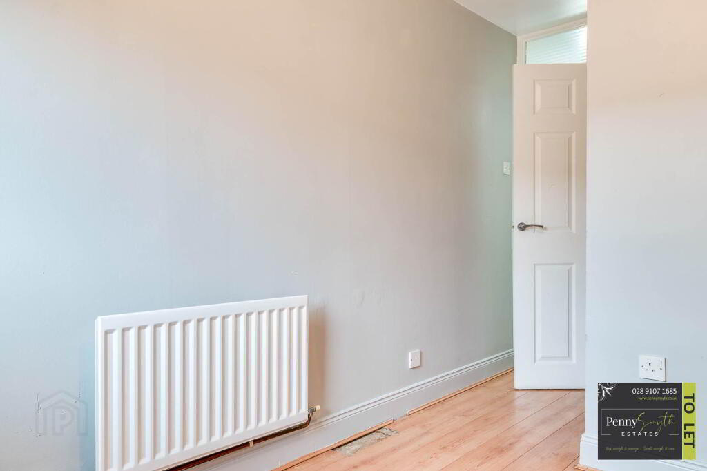 Photo 20 of 24f Ardgheean Gardens, Bangor