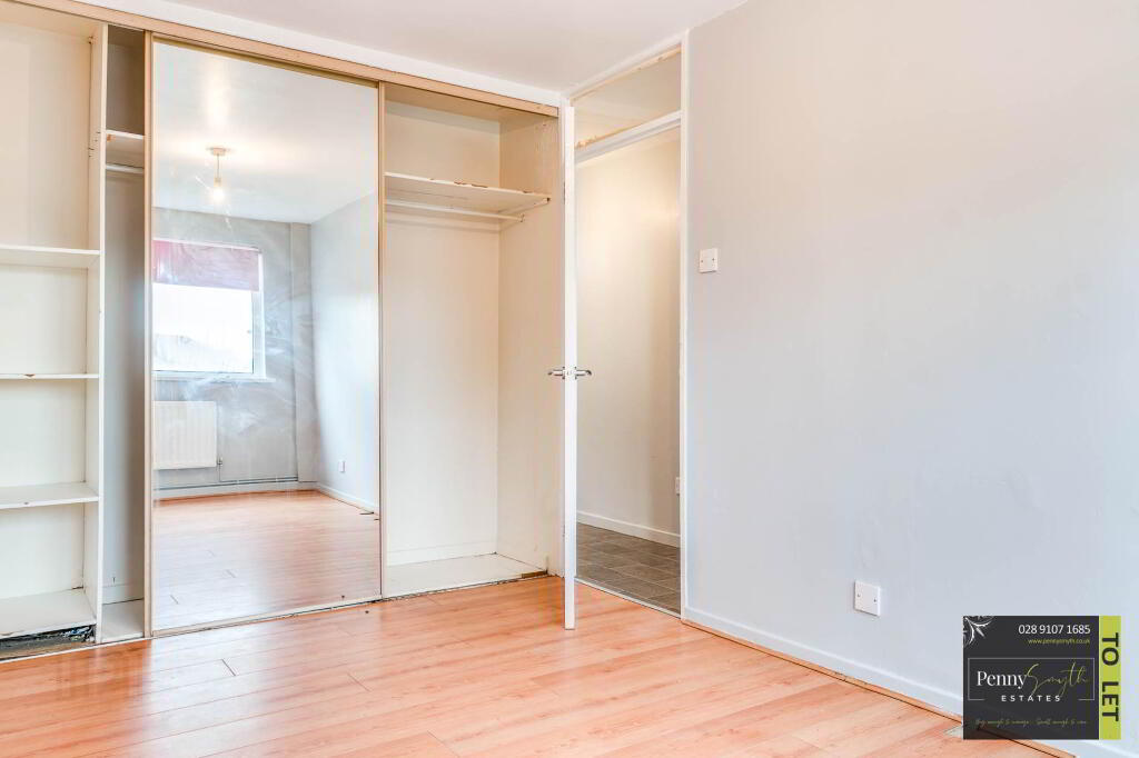 Photo 15 of 24f Ardgheean Gardens, Bangor