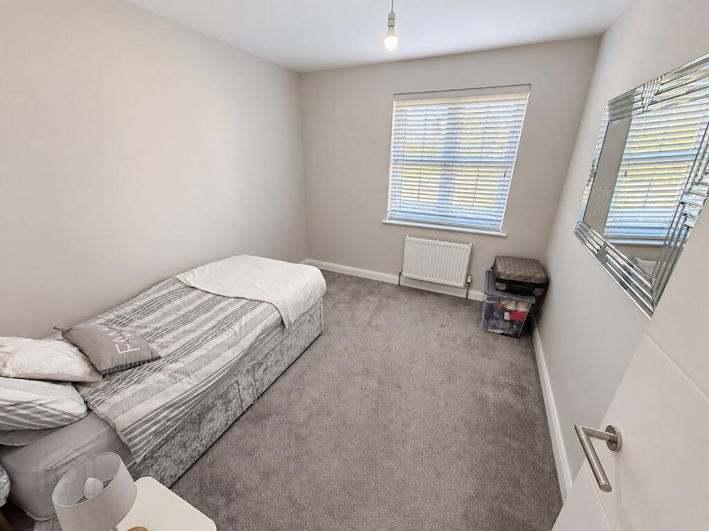 Photo 16 of 11 Stoney Manor, Woodside Road, L’derry