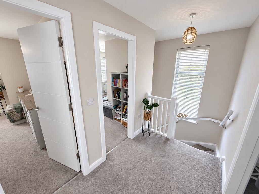 Photo 19 of 11 Stoney Manor, Woodside Road, L’derry