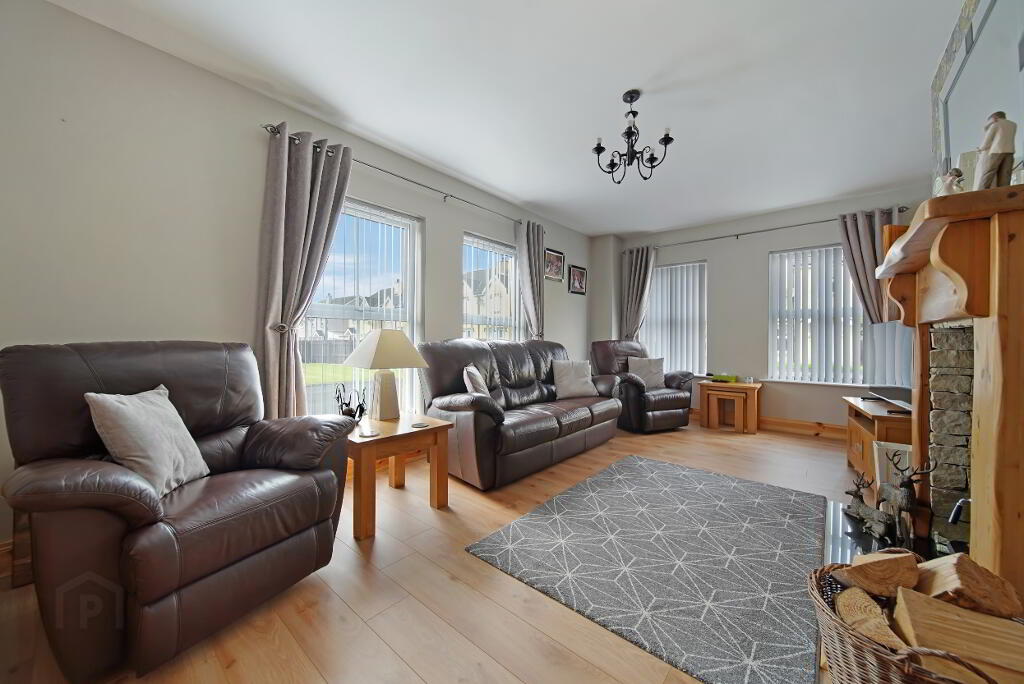 Photo 10 of 6 Muckle Hill View, Castlederg