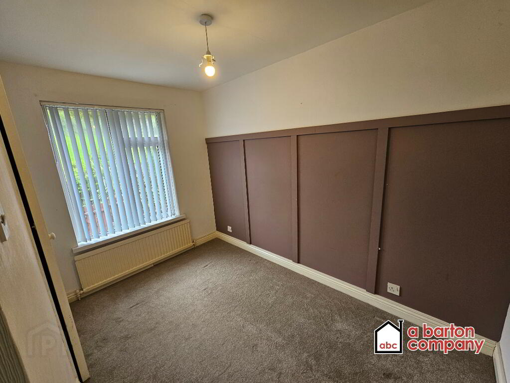 Photo 13 of 31 O'Neill Road, Rathcoole, Newtownabbey