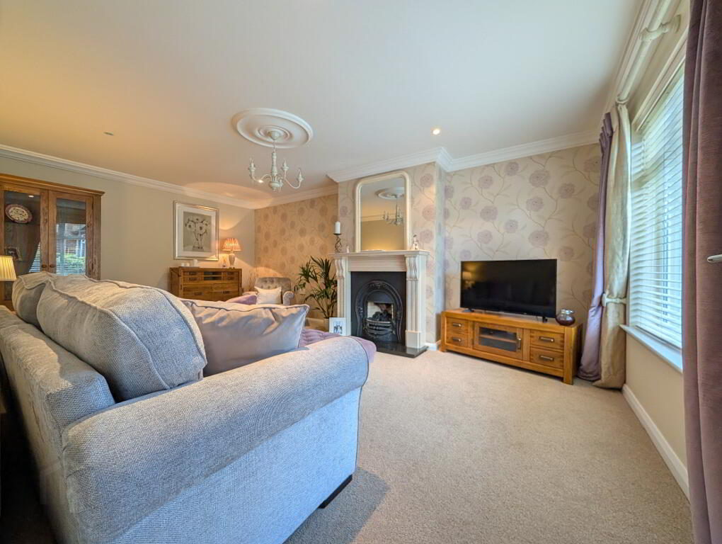 Photo 6 of 25 Tollymore Brae, Newcastle