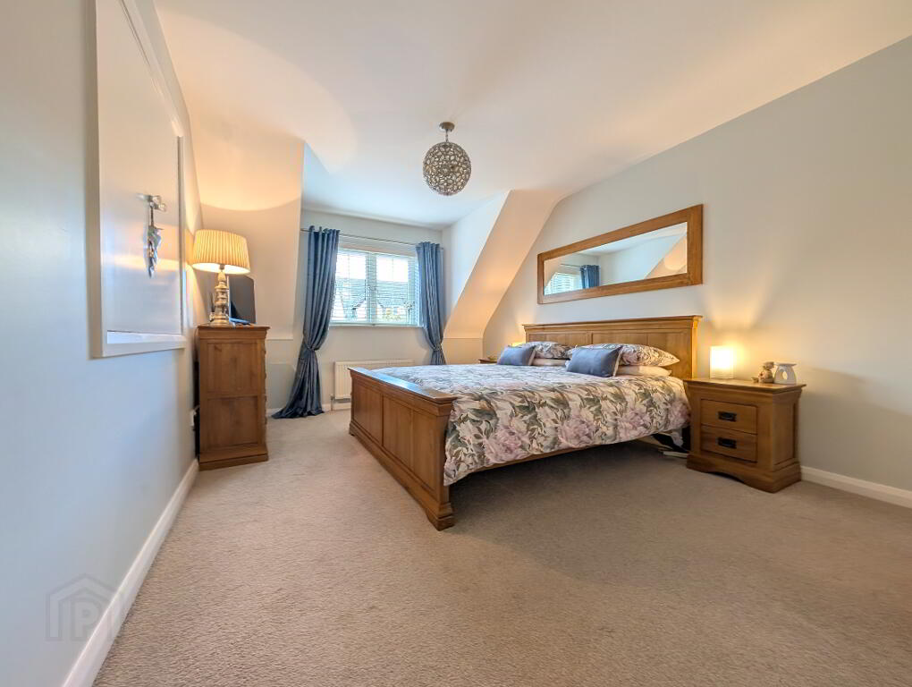 Photo 15 of 25 Tollymore Brae, Newcastle
