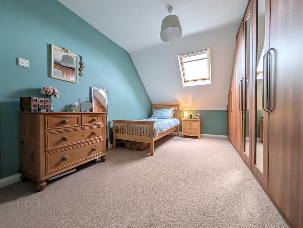 Photo 22 of 25 Tollymore Brae, Newcastle