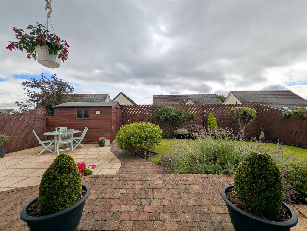 Photo 26 of 25 Tollymore Brae, Newcastle