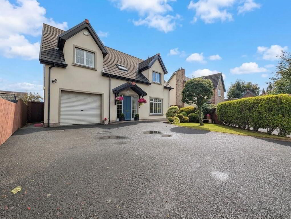 Photo 1 of 25 Tollymore Brae, Newcastle