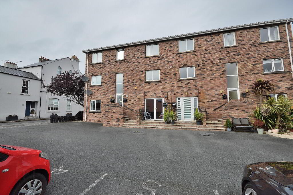 Photo 18 of Apt 1, 53 Bryansburn Road, Bangor