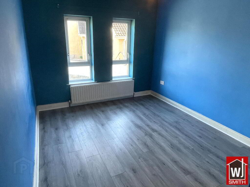 Photo 18 of 10 Hawthorn Park, Castlederg