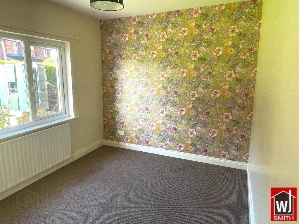 Photo 27 of 10 Hawthorn Park, Castlederg