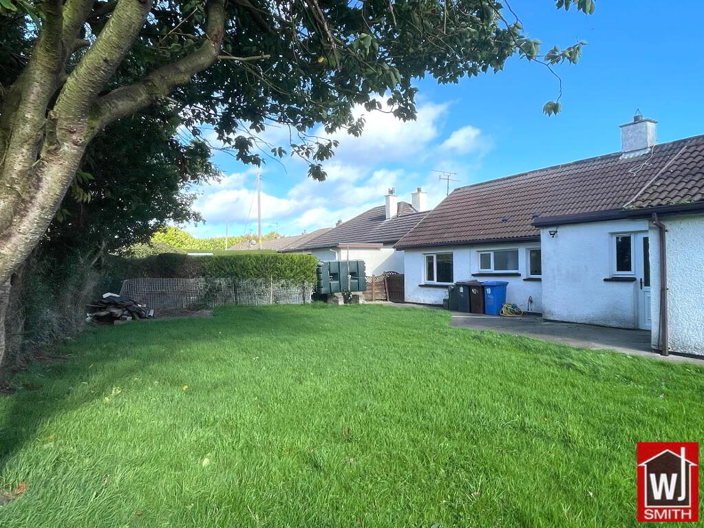 Photo 37 of 10 Hawthorn Park, Castlederg