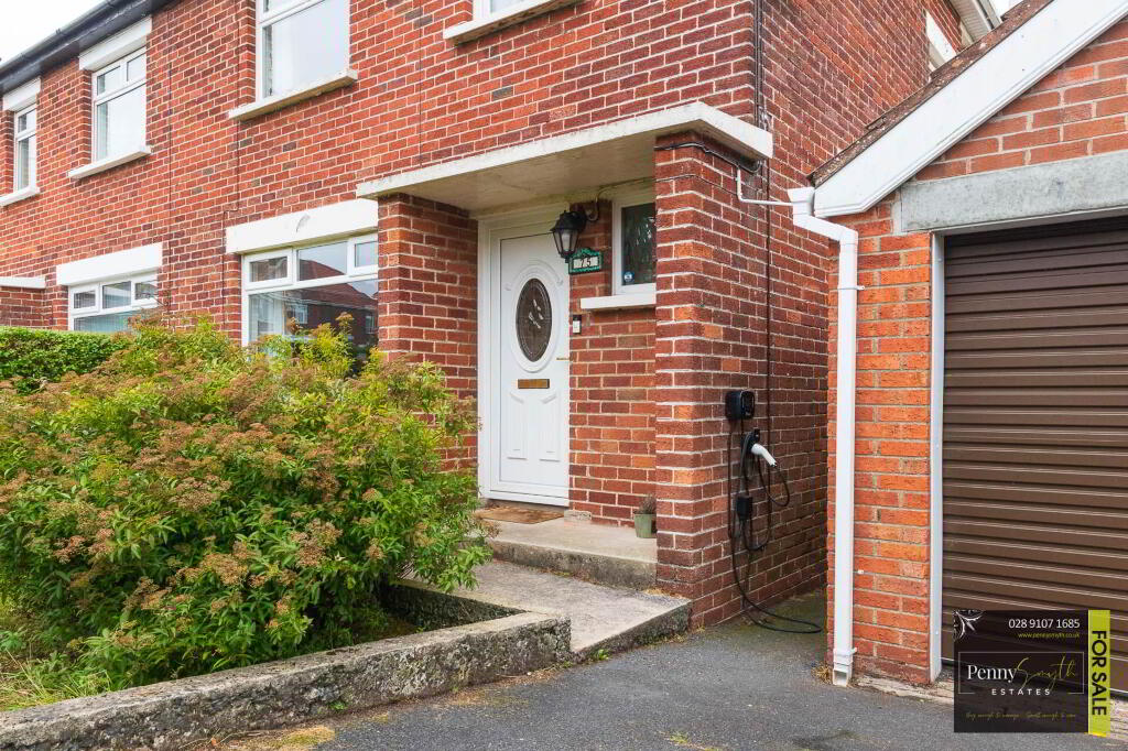 Photo 3 of 75 Thornleigh Gardens, Bangor