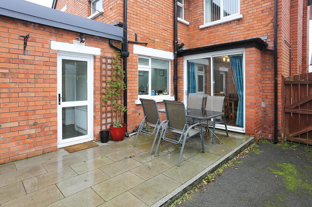 Photo 50 of 16 Graham Gardens, Belfast