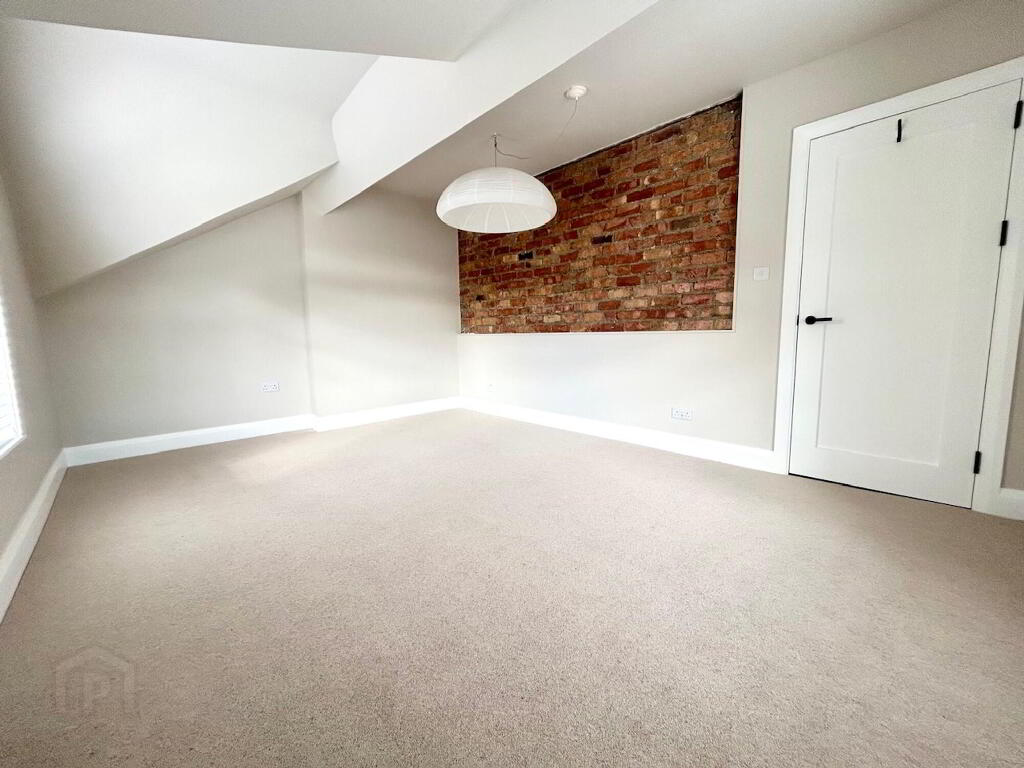 Photo 25 of 2a Willowfield Gardens, Belfast