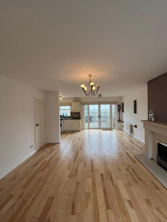 Photo 3 of 8 Rawdon Court Mews, Moria