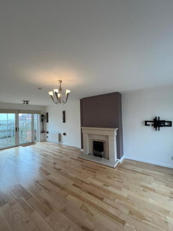 Photo 2 of 8 Rawdon Court Mews, Moria