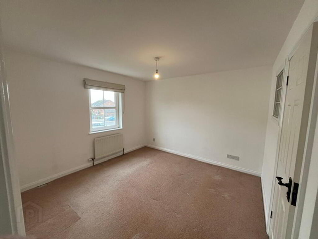 Photo 9 of 8 Rawdon Court Mews, Moria