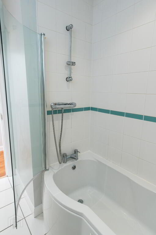 Photo 16 of 33 Drumadoon Square, Dundonald, Belfast