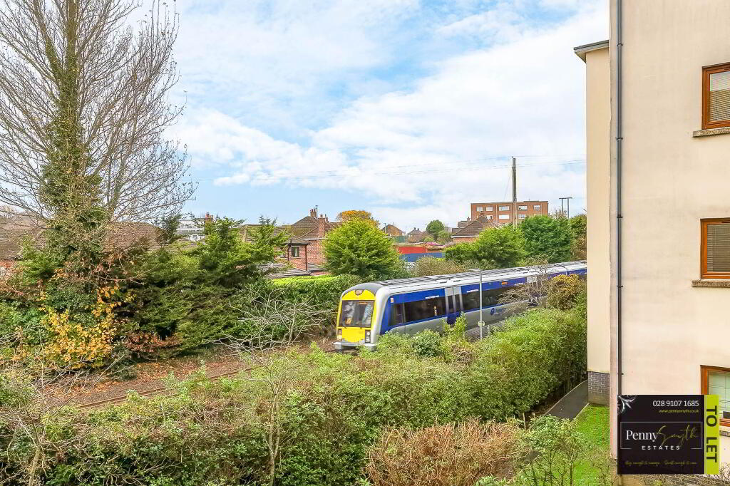 Photo 19 of 30 Shaftesbury Drive, Bangor