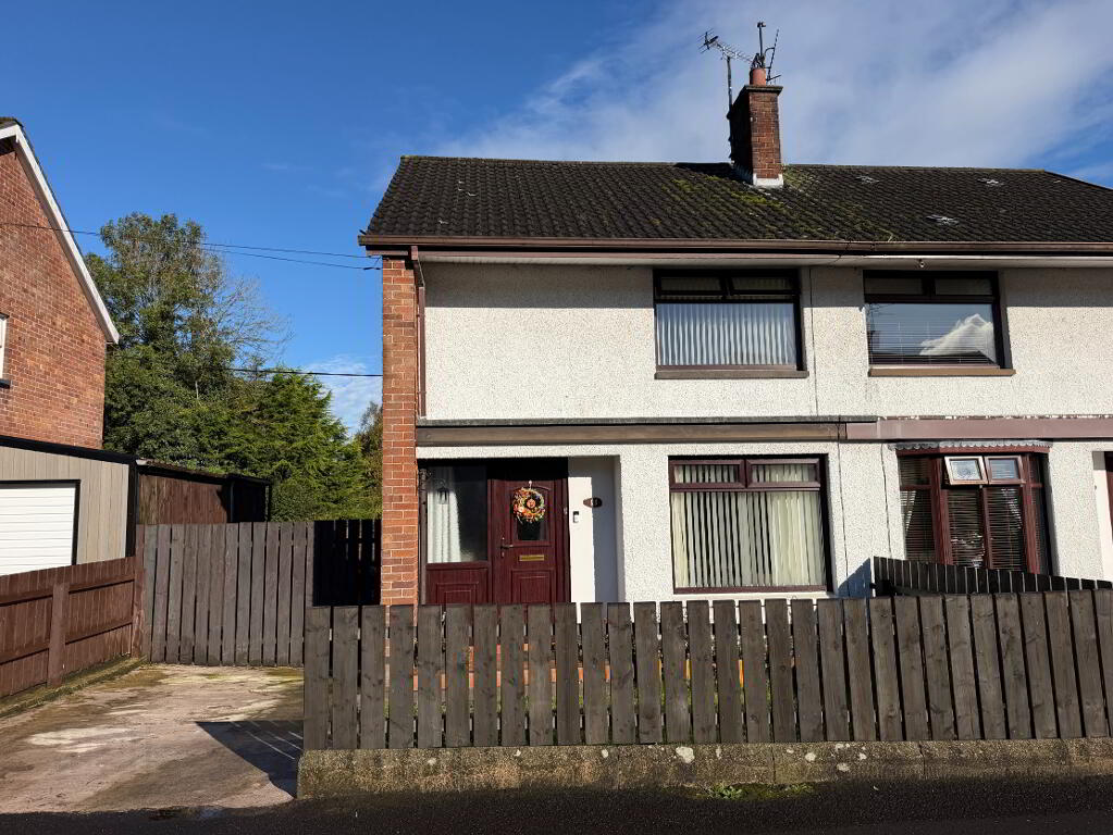 Photo 1 of 11 Park Avenue, Dungannon