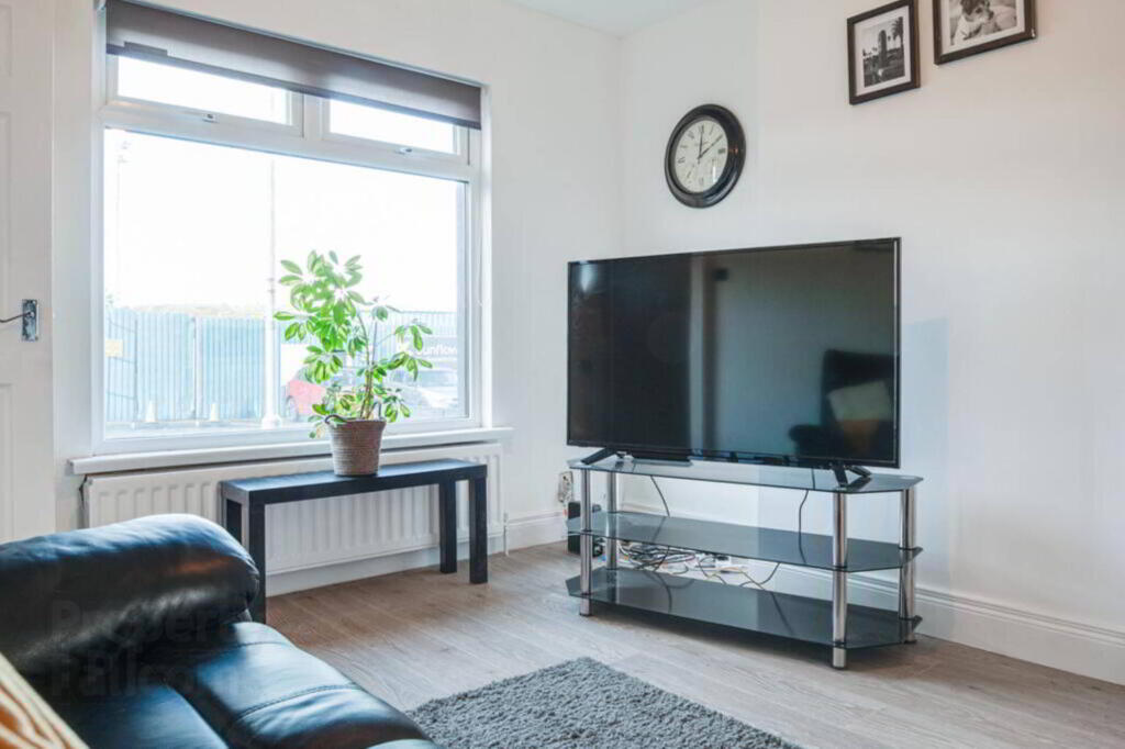 Photo 6 of 127 Clandeboye Road, Bangor